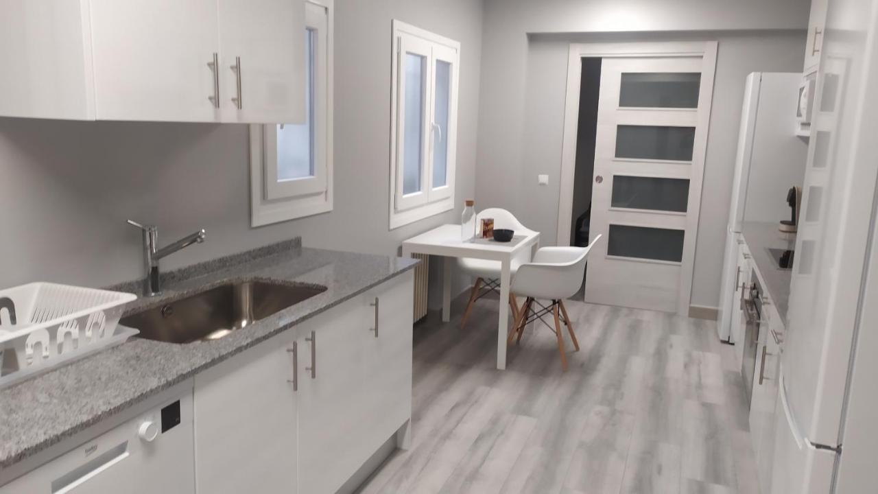 Mirrooms Oviedo Eksteriør bilde