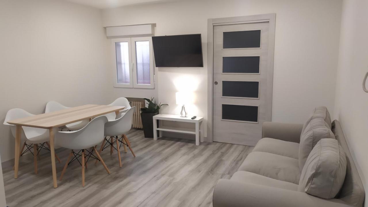 Mirrooms Oviedo Eksteriør bilde