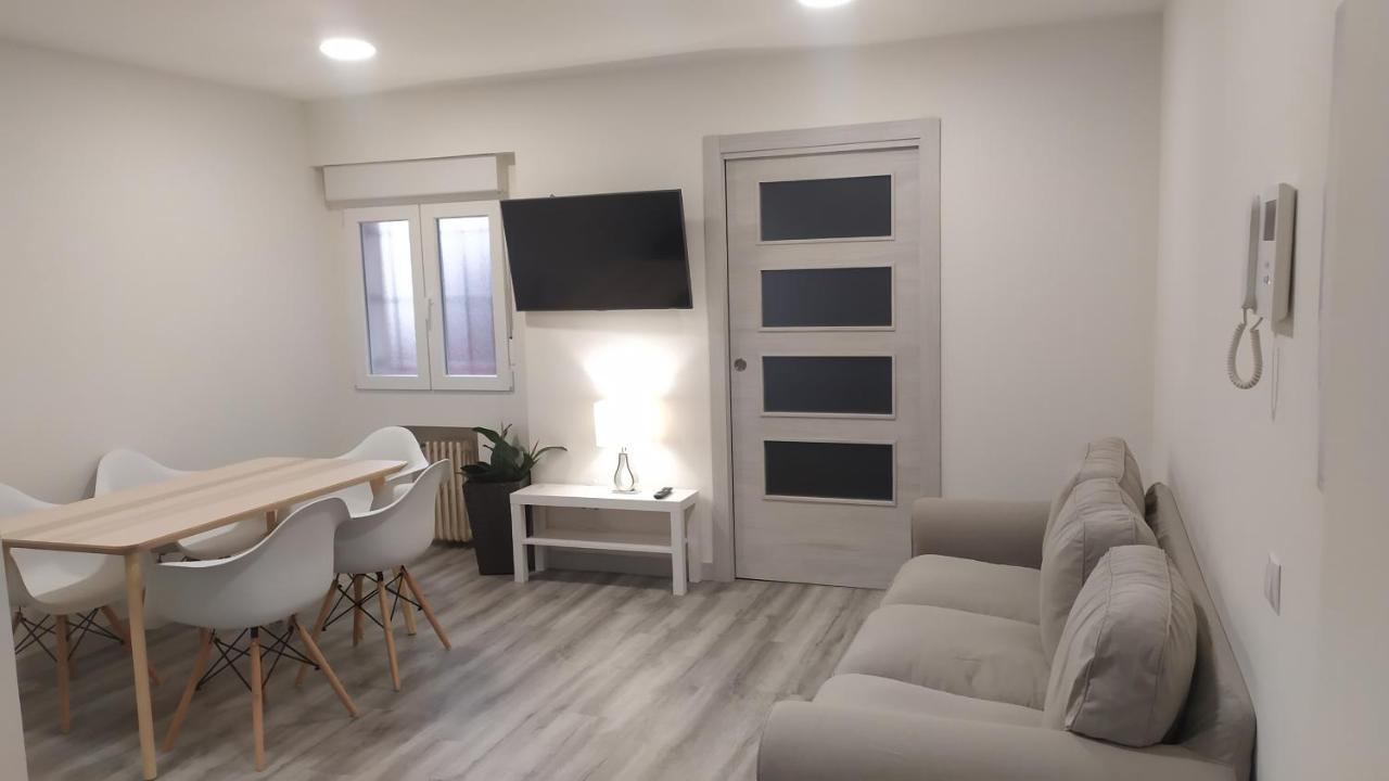 Mirrooms Oviedo Eksteriør bilde